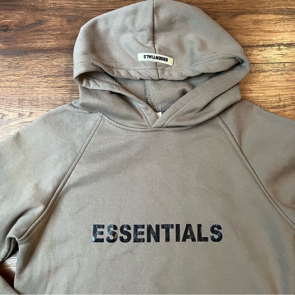 Essentials‎ Tan Hoodie Womens Small Streetwear Logo Casual - Picture 5 of 7